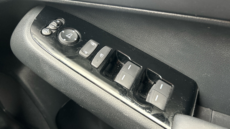 Honda HR-V 1.5 eHEV Advance 5dr CVT Hybrid Hatchback